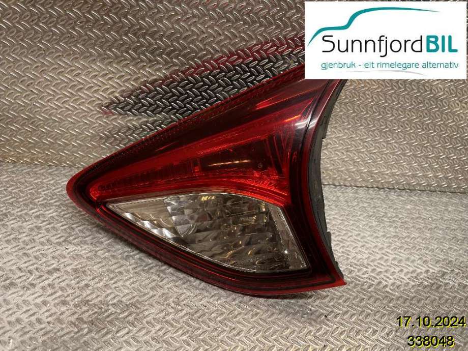 Baklykt høyre indre til Mazda CX-5 2012-2017 (Type I)  (MAZDA|KD53-51-3F0D|KD53513F0D|KA0G513F0C)