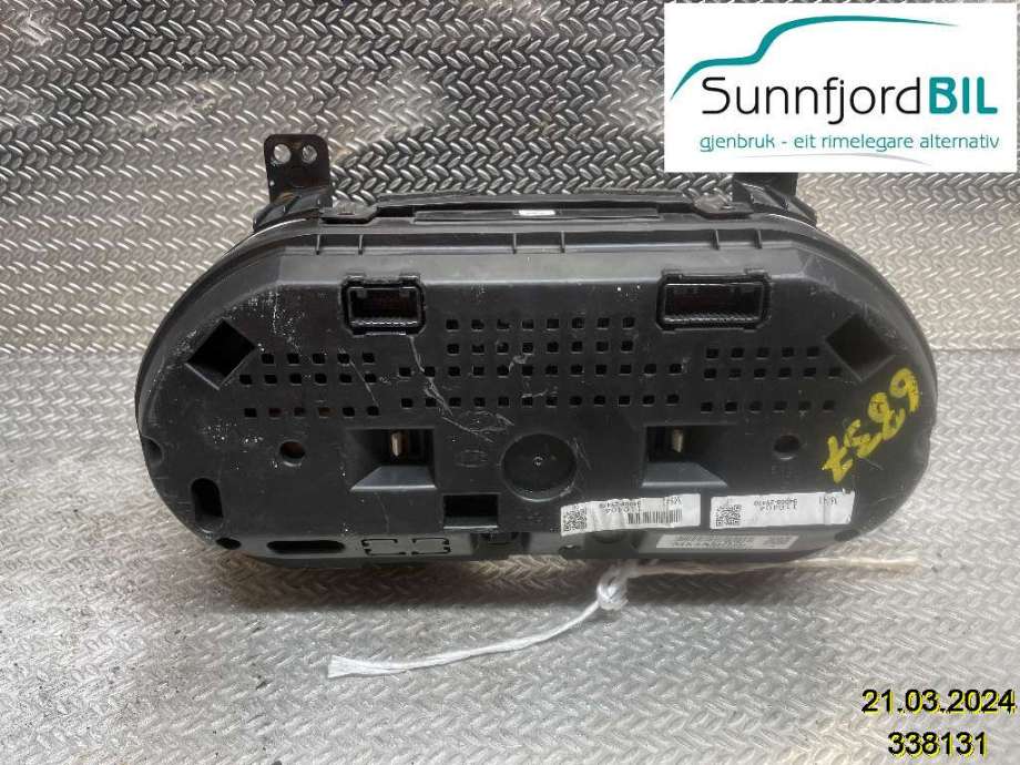 Instrumentpanel til Hyundai Ix35 2010-2015  (HYUNDAI|940082Y450|)