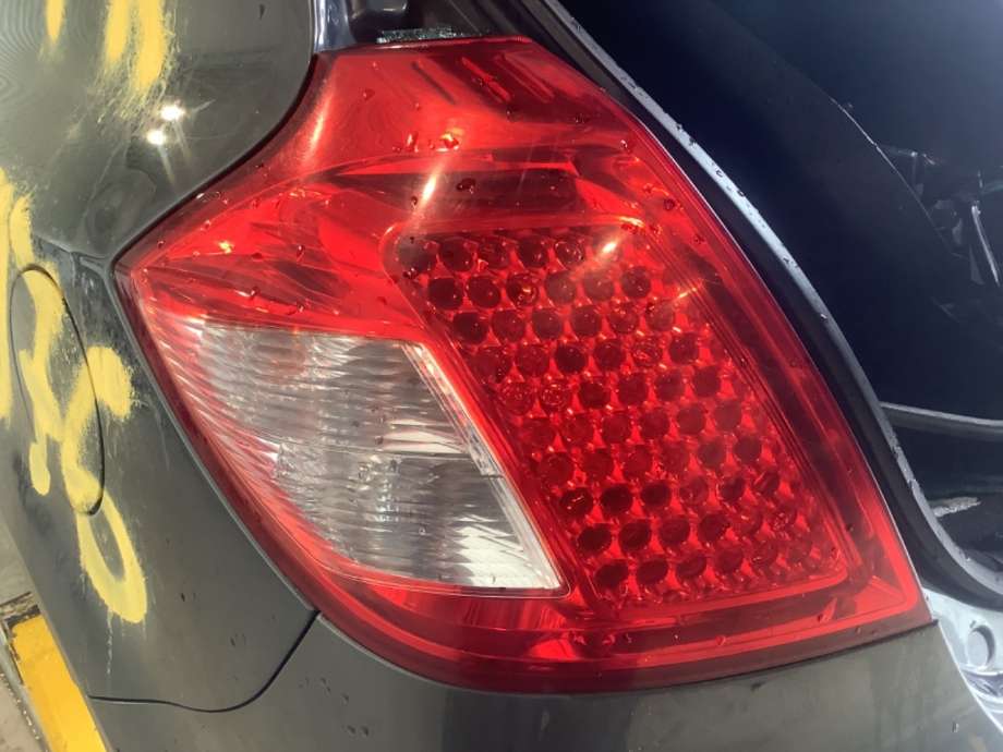 Baklykt venstre til Kia Cee