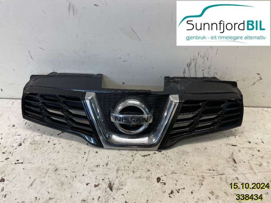 Grill til Nissan Qashqai 2010-2014 (Type I, Fase 2) (NISSAN|62310BR10A|)