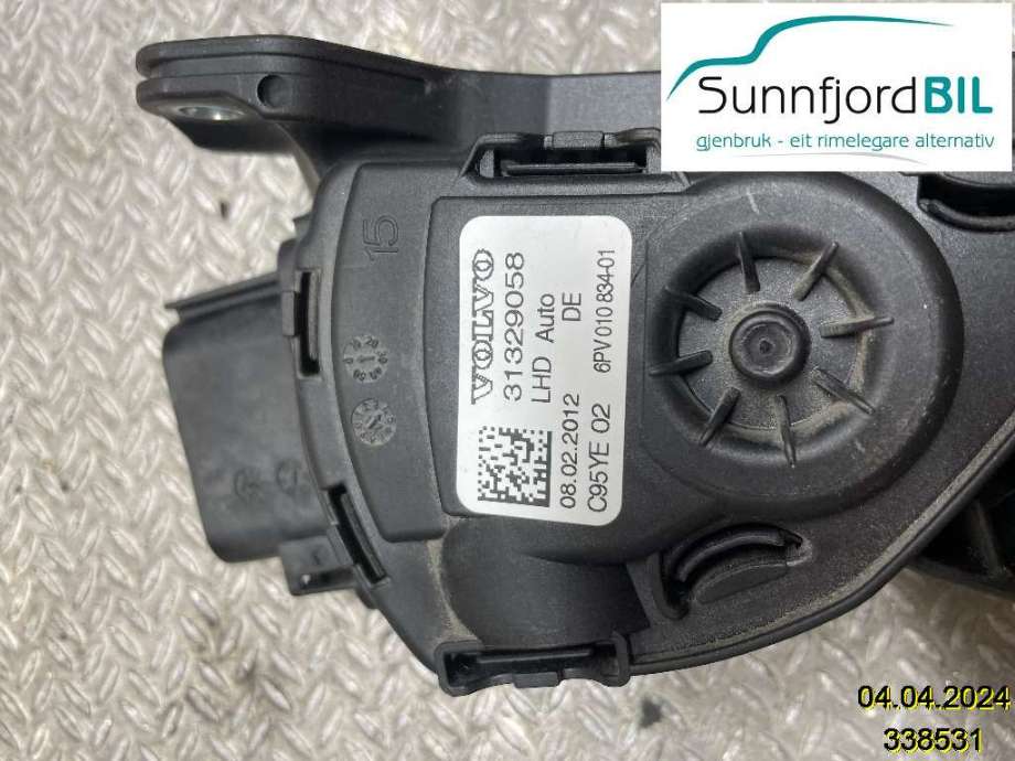 Pedal gass til Volvo V70 2007-2013 (Type III, Fase 1)  (VOLVO|31329058|)