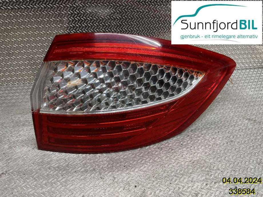 Baklykt høyre til Ford Mondeo 2007-2010 (Type IV, Fase 1) (FORD|7S71-13404-B|)