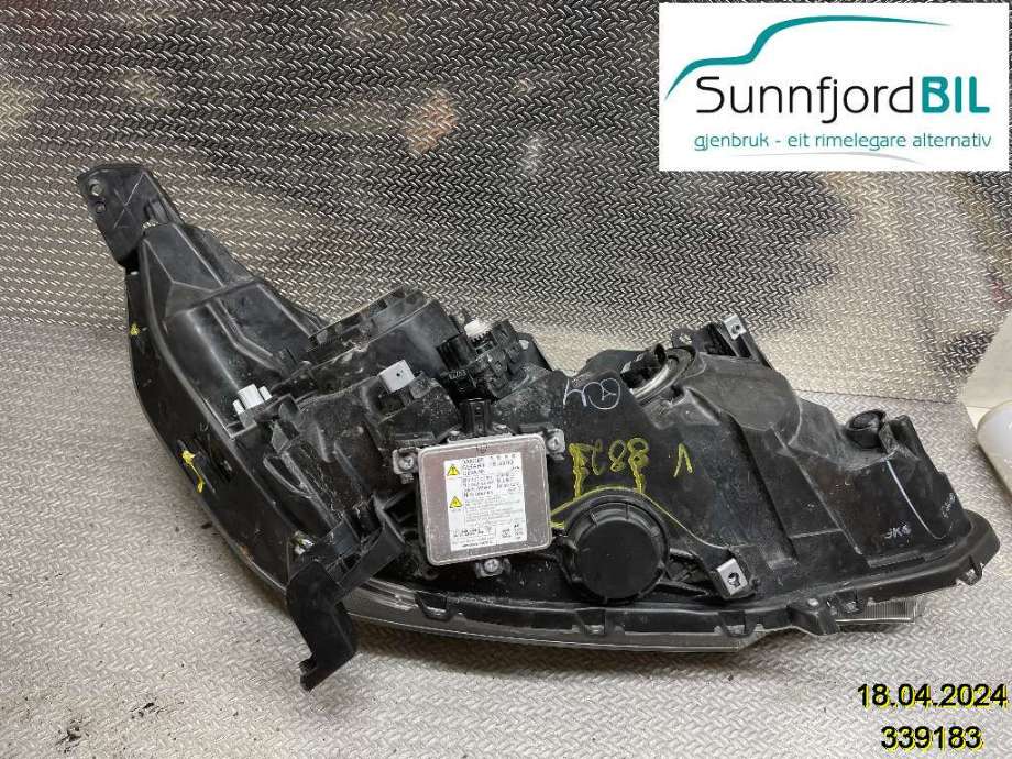 Frontlykt venstre xenon til Honda CR-V 2012-2018 (Type IV)  (HONDA|33151T1GG61||5QEK4A2L4U3B)