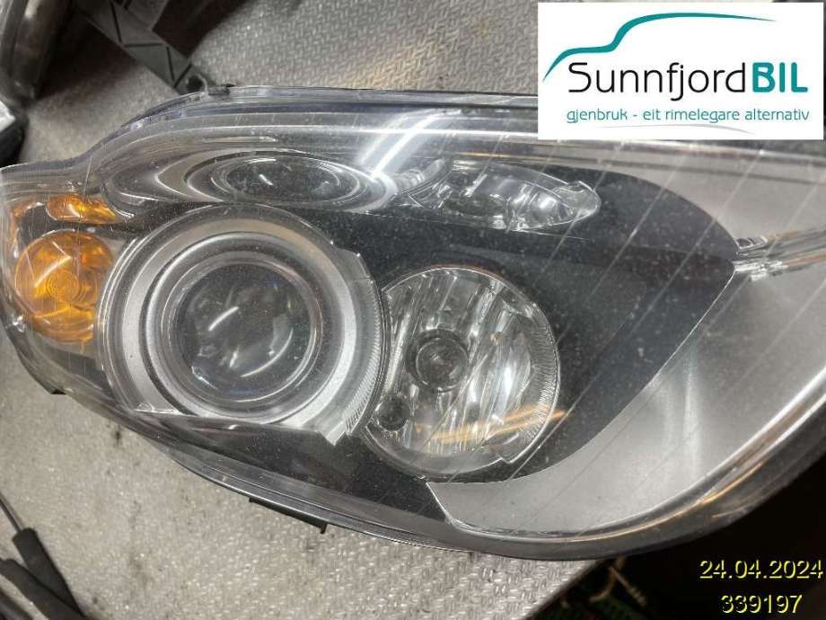 Frontlykt venstre xenon til Audi A4 2004-2008 (Type III) (B7) (B7) (0 301 219 271|8E0 941 029 AS|8E0941003AM)