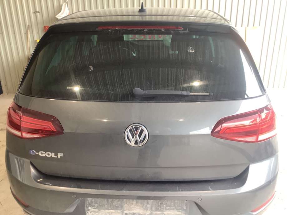 Bakluke combi til VW e-Golf, 2017-2020 (Fase 2)  (VOLKSWAGEN|5G6 827 025 K)