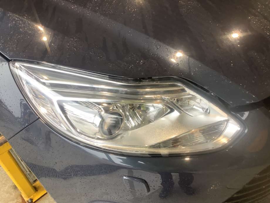 Frontlykt høyre xenon til Ford Focus, 2011-2014 (Type III, Fase 1)  (FORD|BM5113005JB)