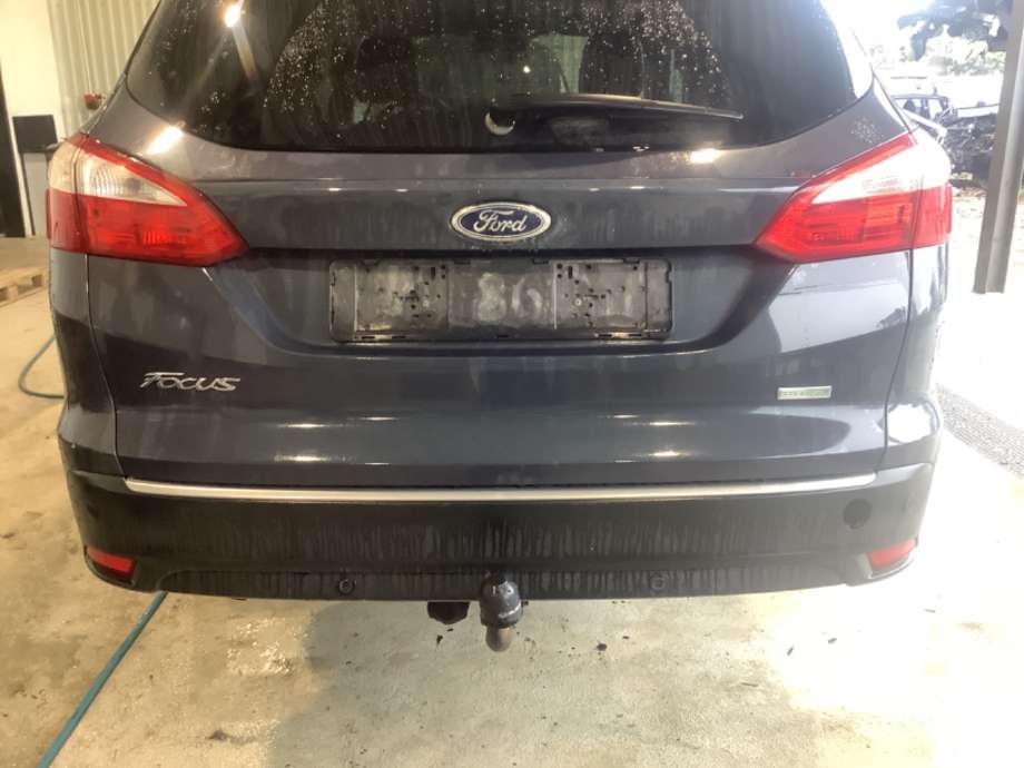Støtfanger bak til Ford Focus, 2011-2014 (Type III, Fase 1)  (FORD|)