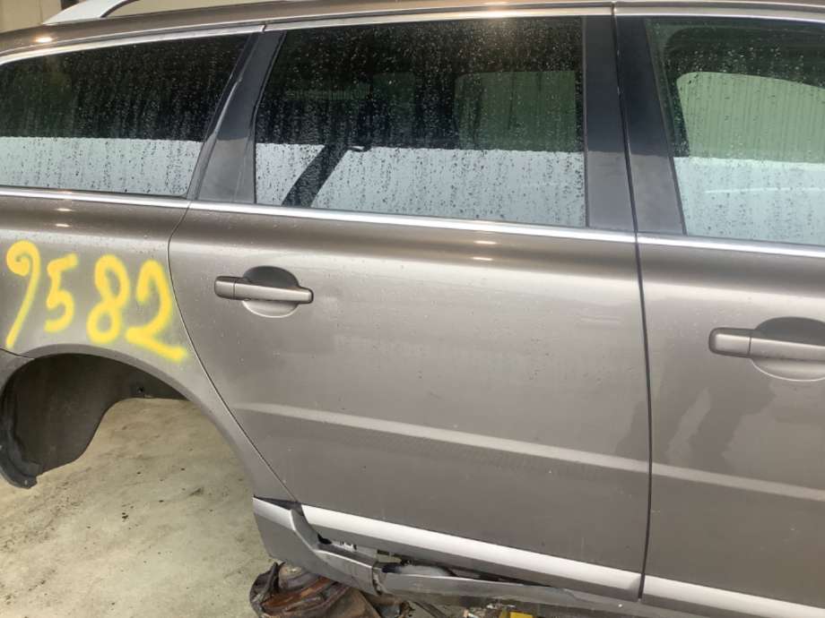 Dør høyre bak til Volvo V70, 2007-2013 (Type III, Fase 1)  (VOLVO|)