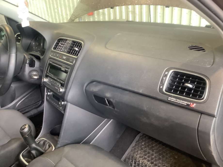 Dashbord til VW Polo, 2009-2014 (Type V, Fase 1)  (VOLKSWAGEN|)