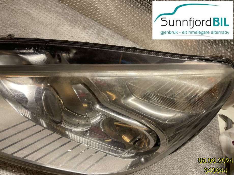 Frontlykt venstre halogen til Ford S-Max 2006-2010 (Type I, Fase 1)  (FORD|6M21-13006-AH|1801378|)