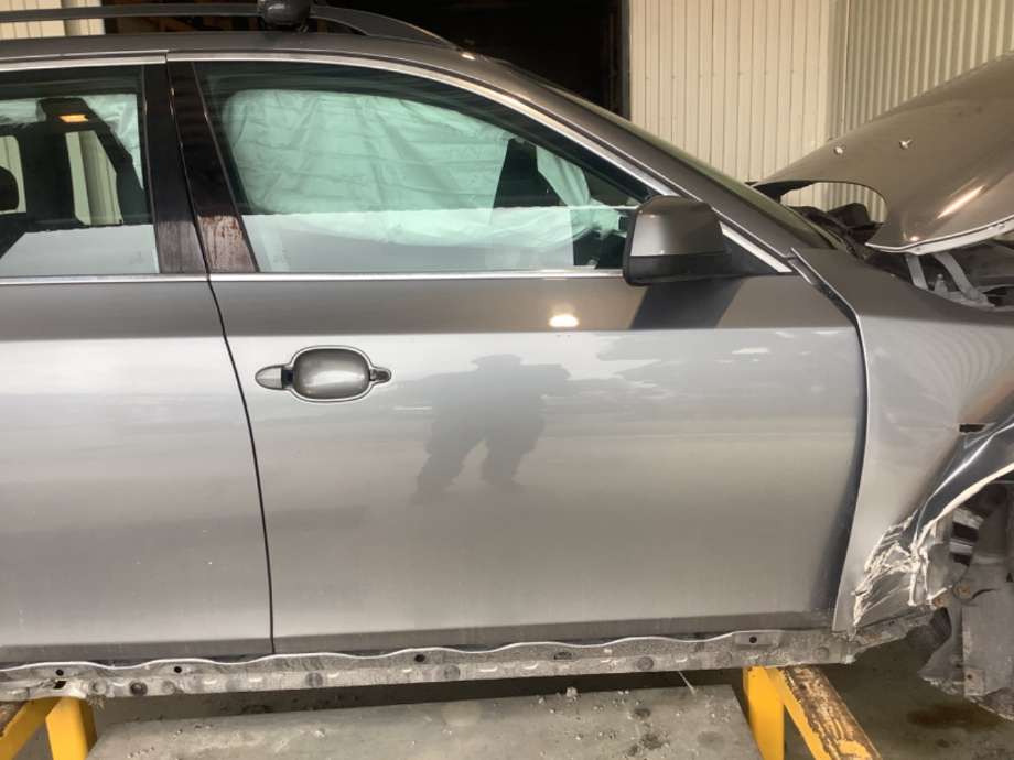 Dør høyre foran til BMW 5-Serie, 2003-2010 (E60/E61) (E60/E61) (BMW|41 51 5 A2A 3A6)
