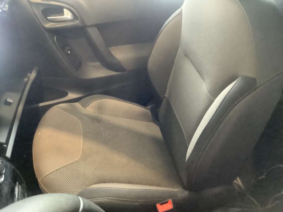 Sete foran høyre til Citroën C3, 2010-2016 (Type II)  (CITROEN|)