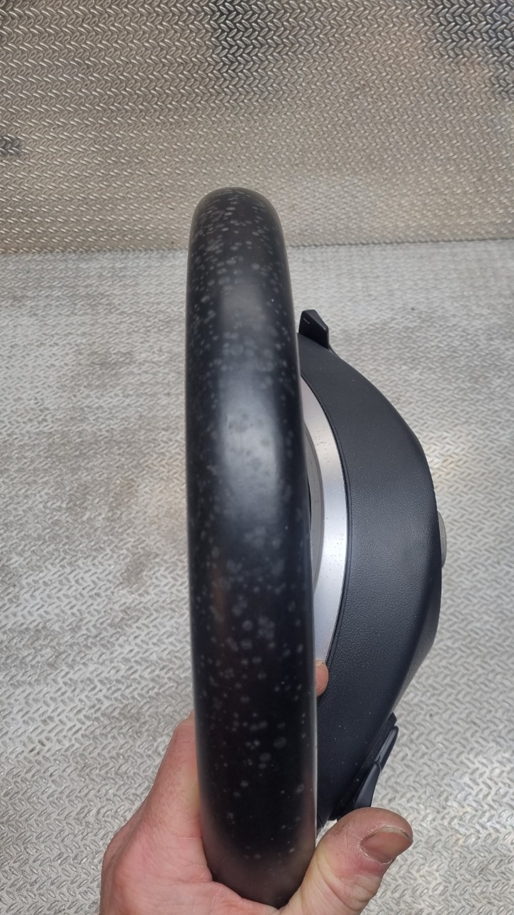 Ratt til Mercedes A-Klasse 2012-2018 (W176) (W176) (MERCEDES|A1724608303|A 172 460 83 03|)