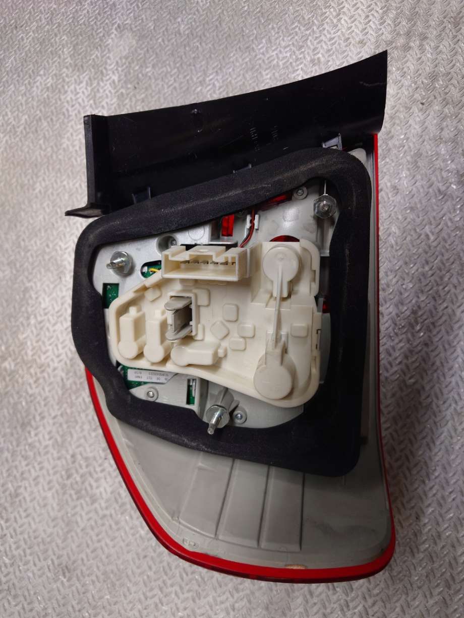 Baklykt høyre til BMW 3-Serie 2005-2011 (E90/E91/E92/E93) (E90/E91/E92/E93) (BMW|)