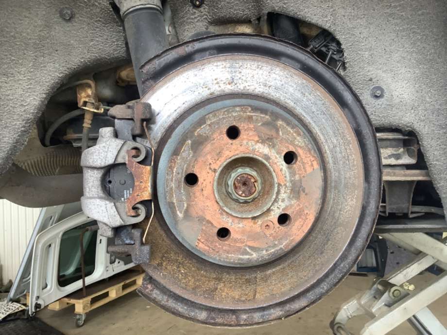 Bremsecaliper høyre bak til Mercedes E-Klasse, 2013-2016 (Fase 2) (W212) (W212) (MERCEDES|)