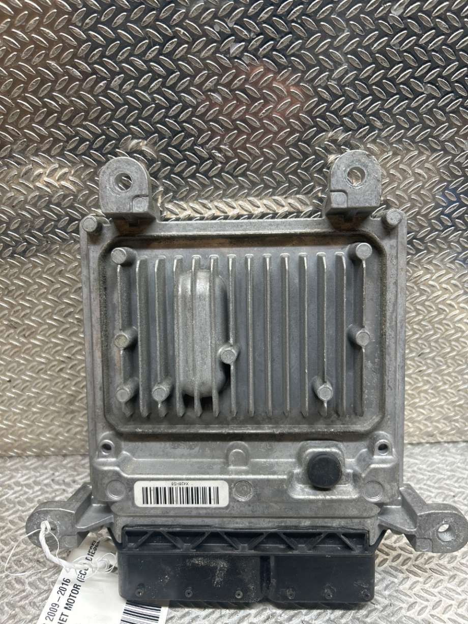 Styreenhet motor til Mercedes E-Klasse 2013-2016 (Fase 2) (W212) (W212) (MERCEDES|A6519000503|A6519009901|A 651 900 99 01)