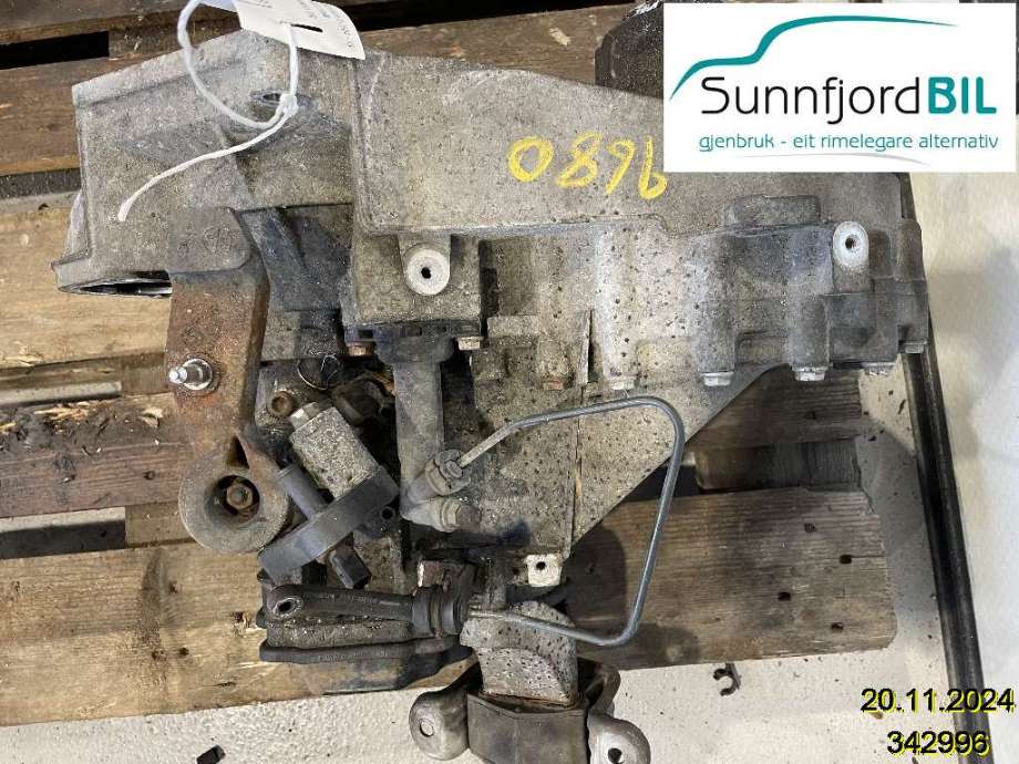 Girkasse manuell til VW Transporter / Caravelle, 2009-2015 (Fase 2) (T5) (T5) (VOLKSWAGEN|MQT)