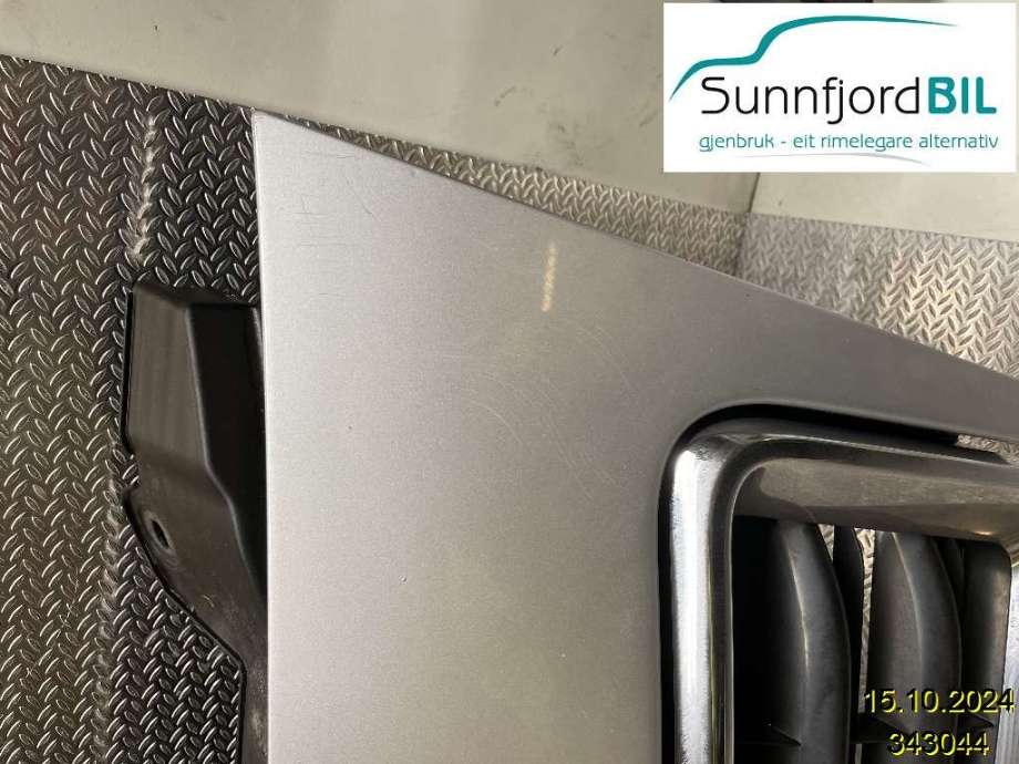 Grill til Peugeot Expert 2007-2016 (Type II)  (PEUGEOT|16 082 305 80|)