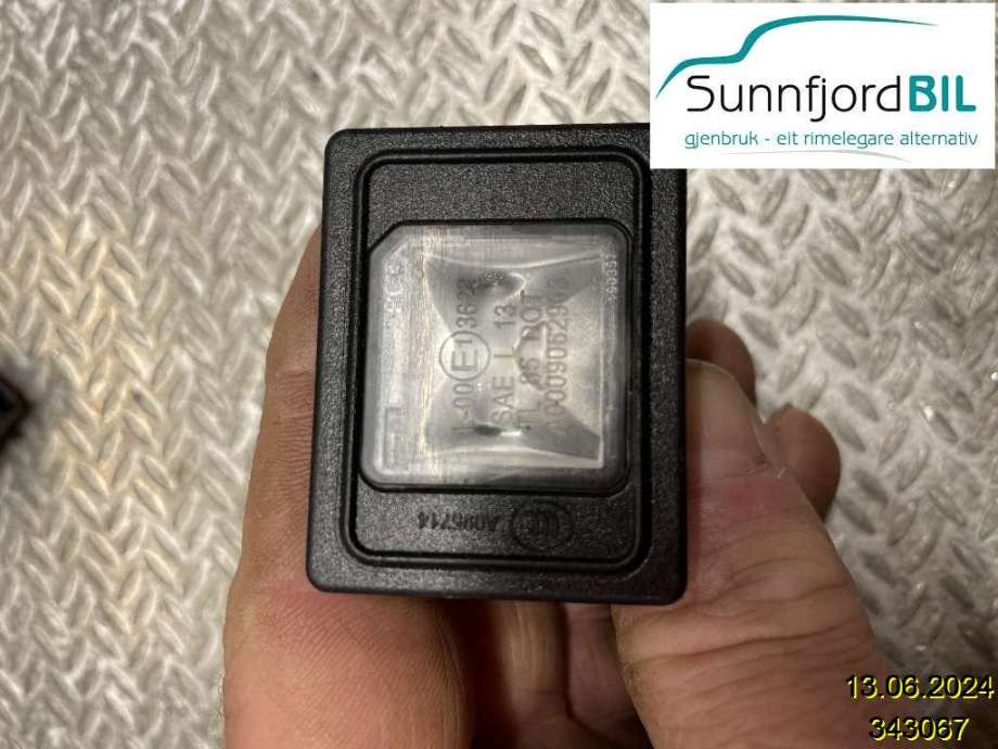 Skiltlys til Mercedes Vito 2014-->> (W447) (W447) (MERCEDES|A0009062903|)
