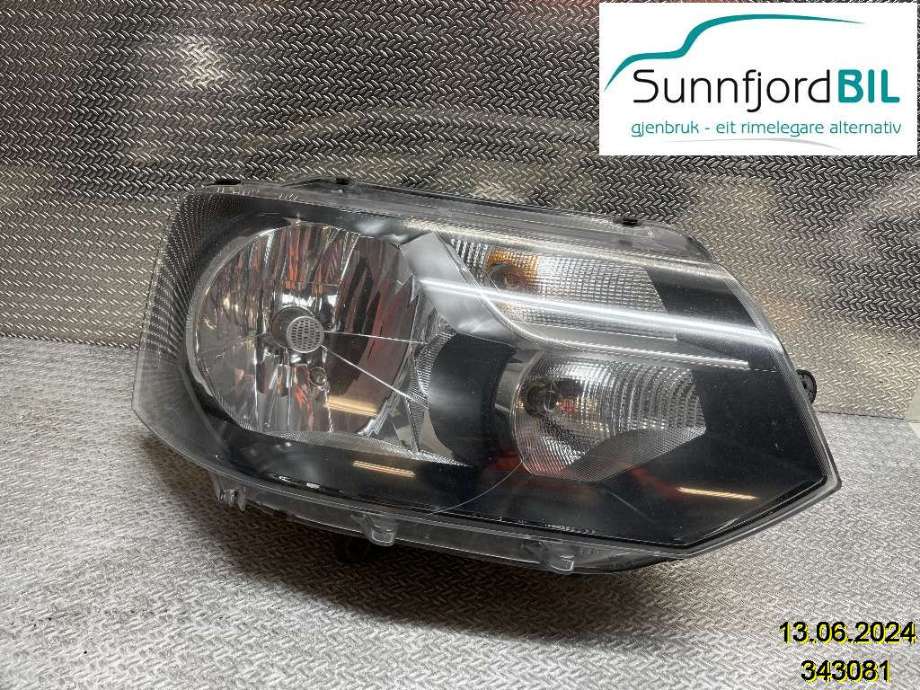 Frontlykt høyre halogen til VW Transporter / Caravelle, 2009-2015 (Fase 2) (T5) (T5) (VOLKSWAGEN|7E1 941 016 R)