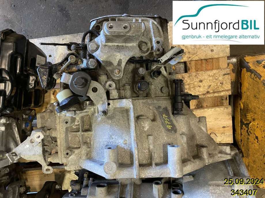 Girkasse manuell 6-trinn til Citroën Jumpy, 2016-->> (Type III)  (CITROEN|98 195 856 80)