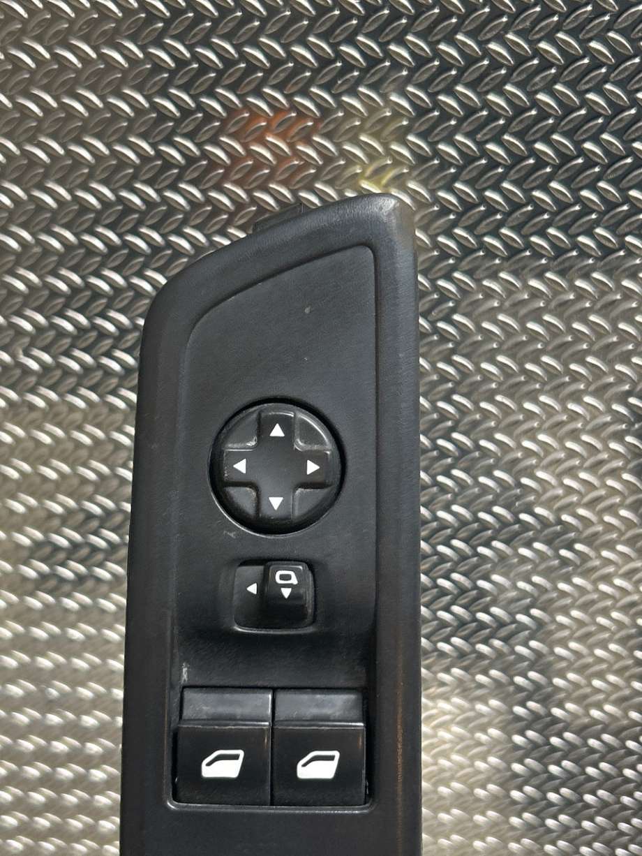 Bryter ruteheis til Citroën Jumpy 2016-->> (Type III)  (CITROEN|98329368ZD|96784561ZD|96 784 561 ZD)
