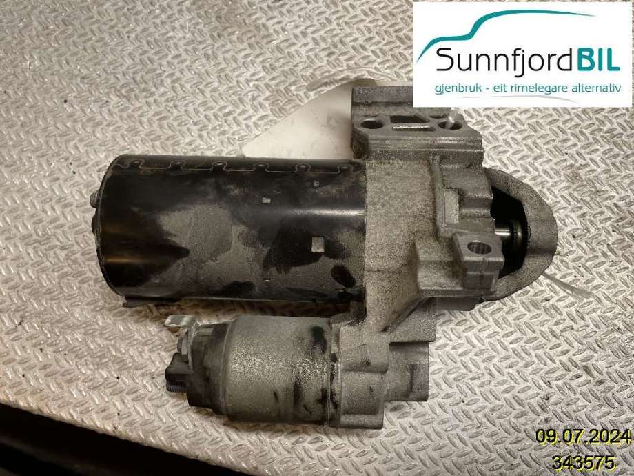 Starter diesel til BMW 5-Serie, 2010-2017 (F10/F11) (F10/F11) (BMW|12418570383)