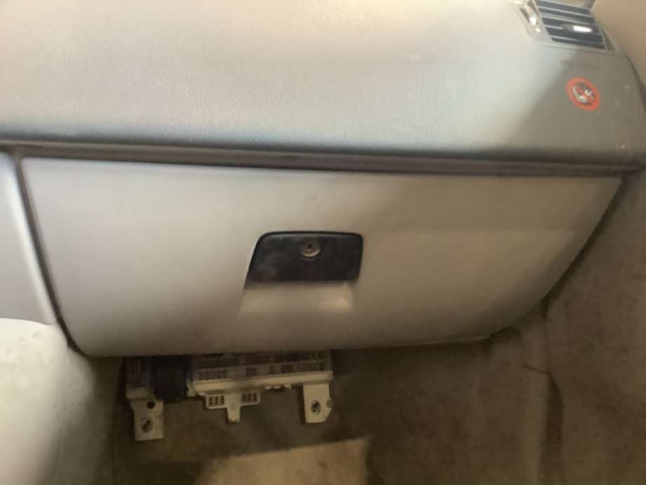 Hanskerom lokk til Volvo C70, 2006-2010 (Type II, Fase 1)  (VOLVO|)