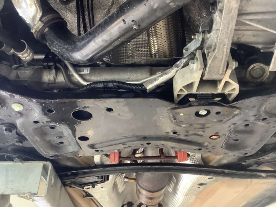 Tannstang til Volvo C70, 2006-2010 (Type II, Fase 1)  (VOLVO|36002023)
