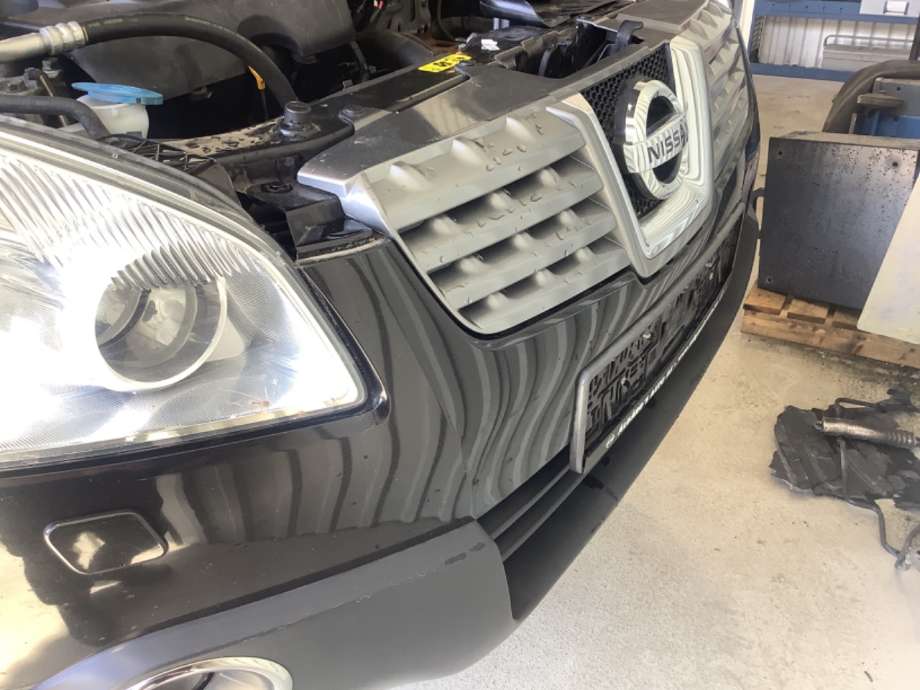 Støtfanger foran til Nissan Qashqai 2007-2010 (Type I, Fase 1)  (NISSAN|62022JD30H|)