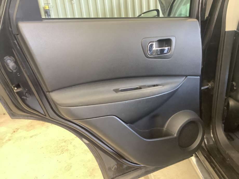 Dørtrekk venstre til Nissan Qashqai 2007-2010 (Type I, Fase 1) (NISSAN|)