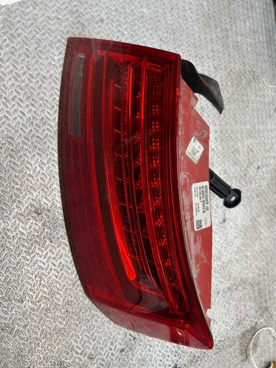 Baklykt høyre til Audi A5 2007-2016 (Type I) (AUDI|8T8945096F|)