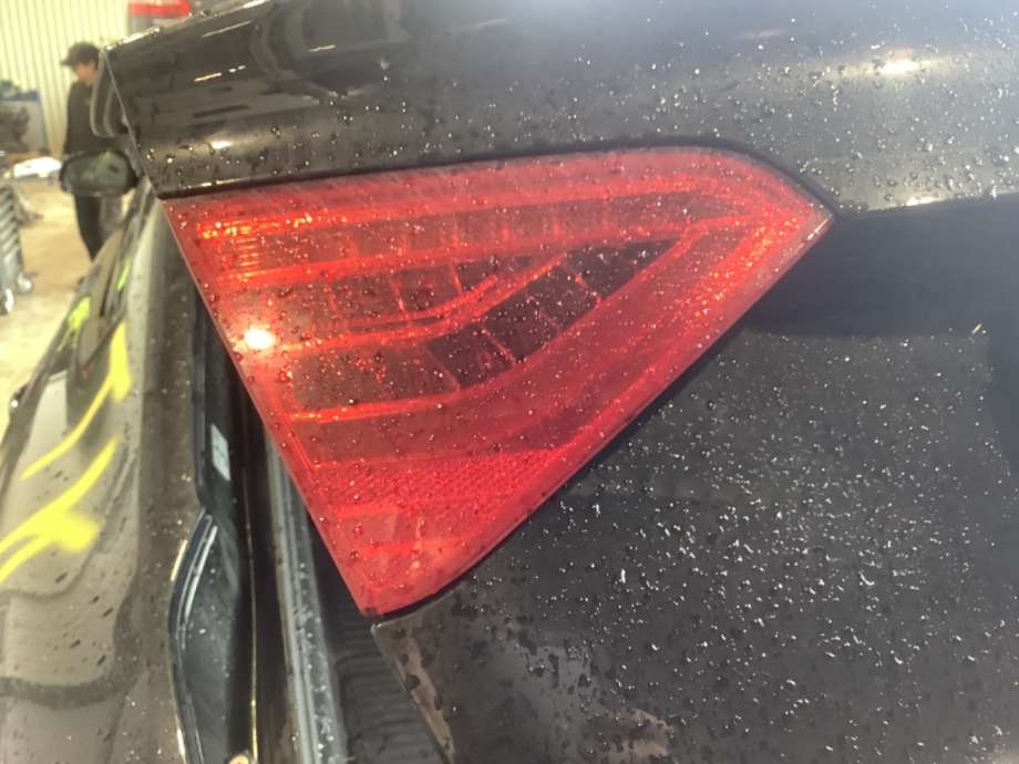 Baklykt venstre indre til Audi A5, 2007-2016 (Type I)  (AUDI|8T0945093C)