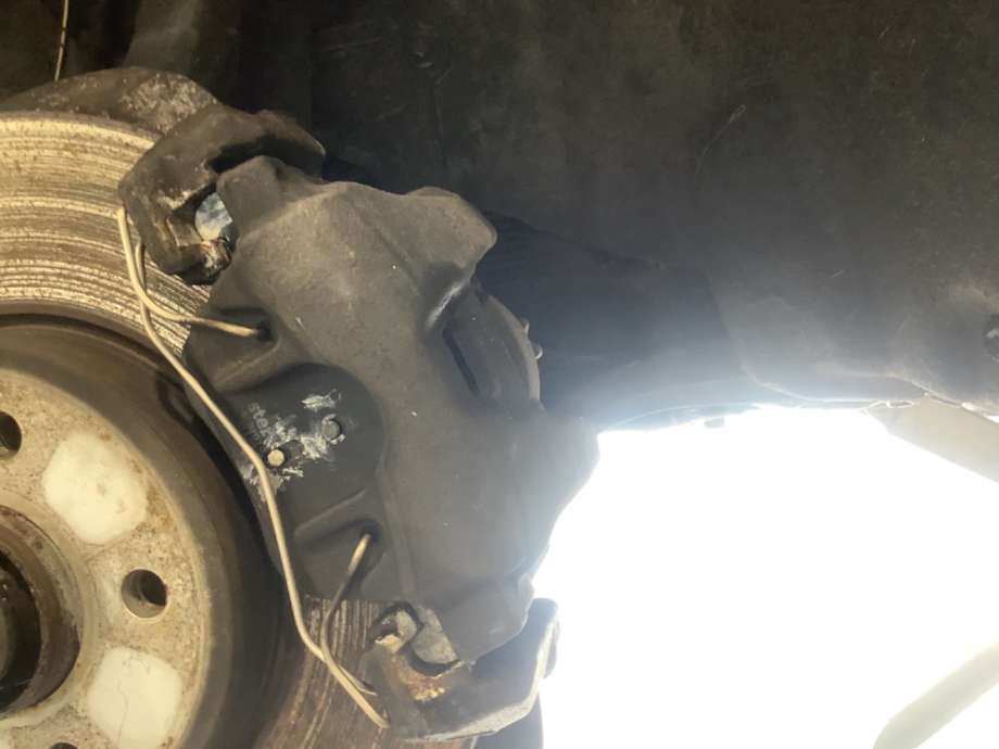Bremsecaliper venstre foran til Audi A5, 2007-2016 (Type I)  (AUDI|8K0615123C)