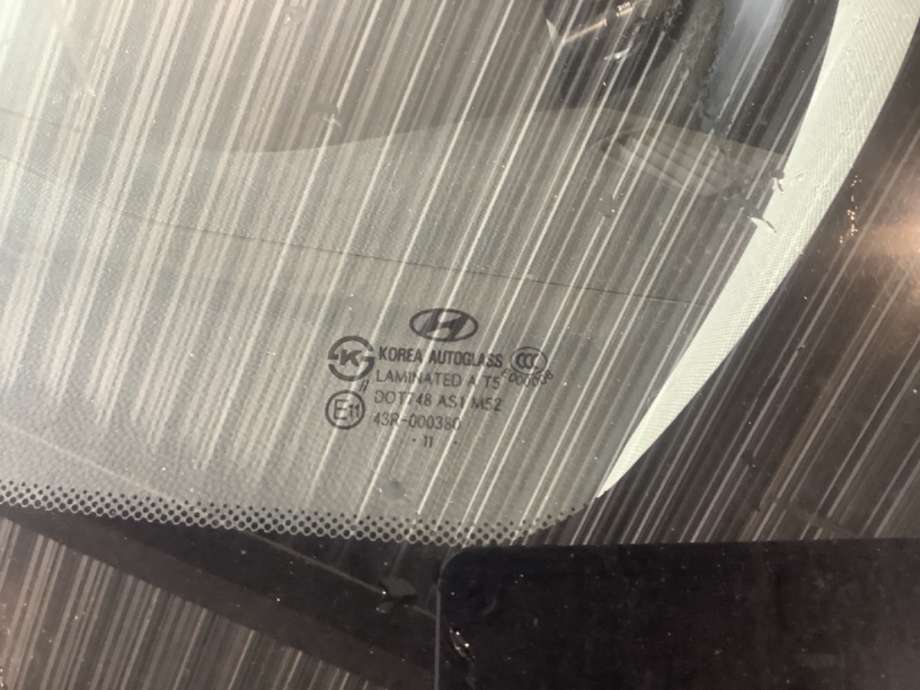 Frontrute til Hyundai Ix35 2010-2015  (HYUNDAI|86114 3D000|)