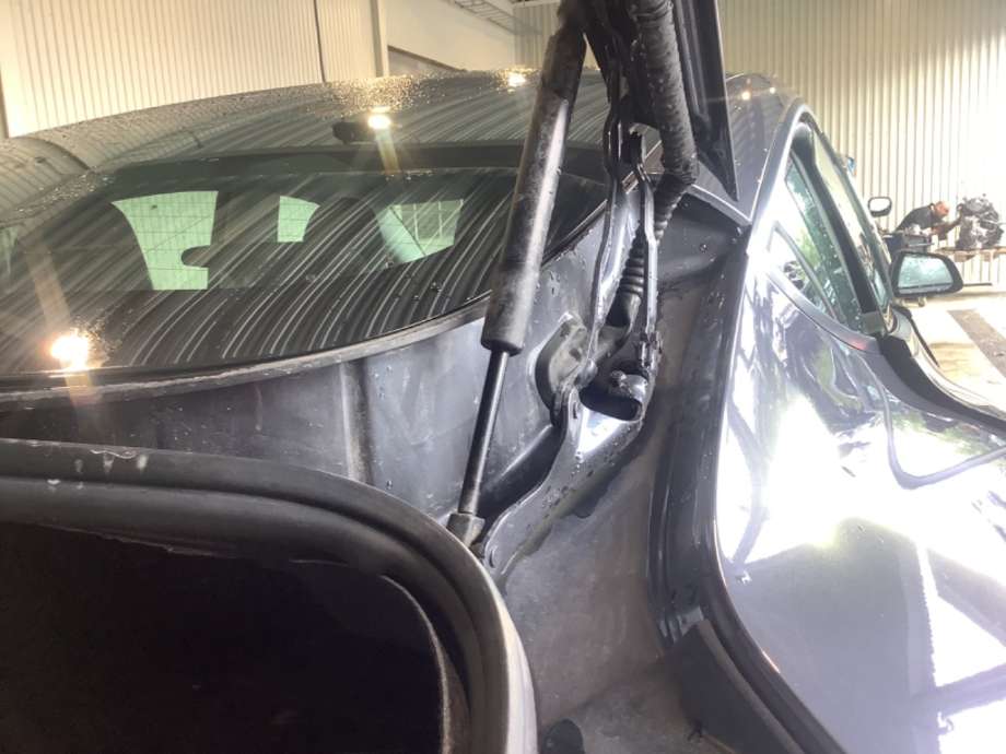 Baklukedemper til Tesla Model 3, 2018-2023 (Fase 1)  (TESLA|1551489-00-B)