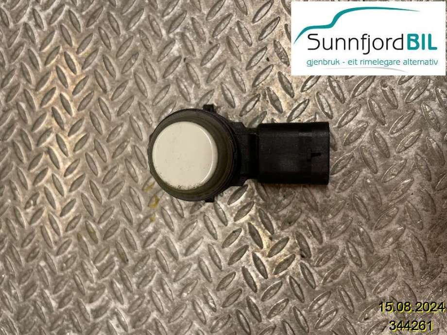 Parkeringssensor foran til Mercedes A-Klasse, 2012-2018 (W176) (W176) (MERCEDES|A 000 905 02 42)