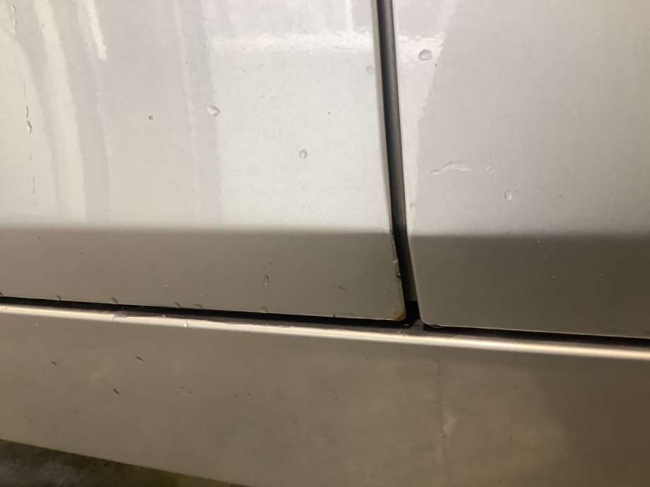 Dør venstre foran til BMW 5-Serie 2003-2010 (E60/E61) (E60/E61) (BMW|41 51 5 A2A 3A5|)