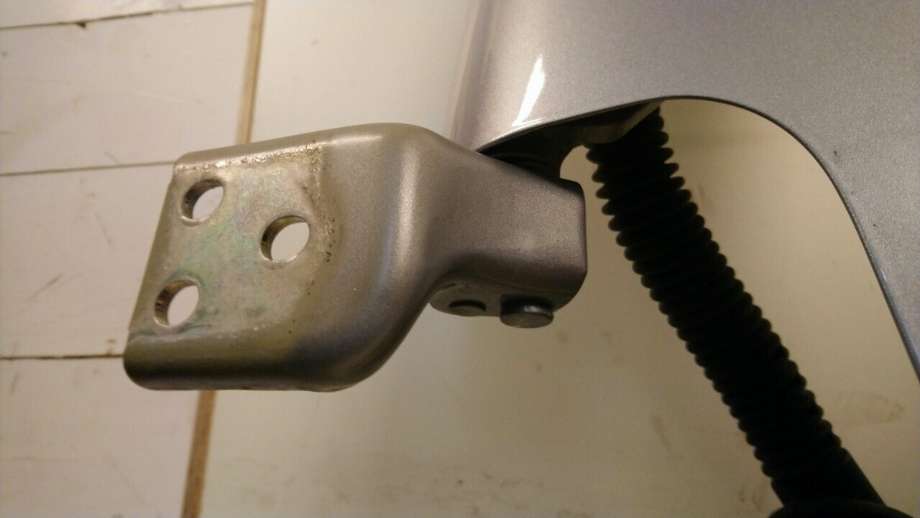 Hengsler til Peugeot Partner, 2015-2019 (Type II, Fase 2)  (PEUGEOT|8717 C0)