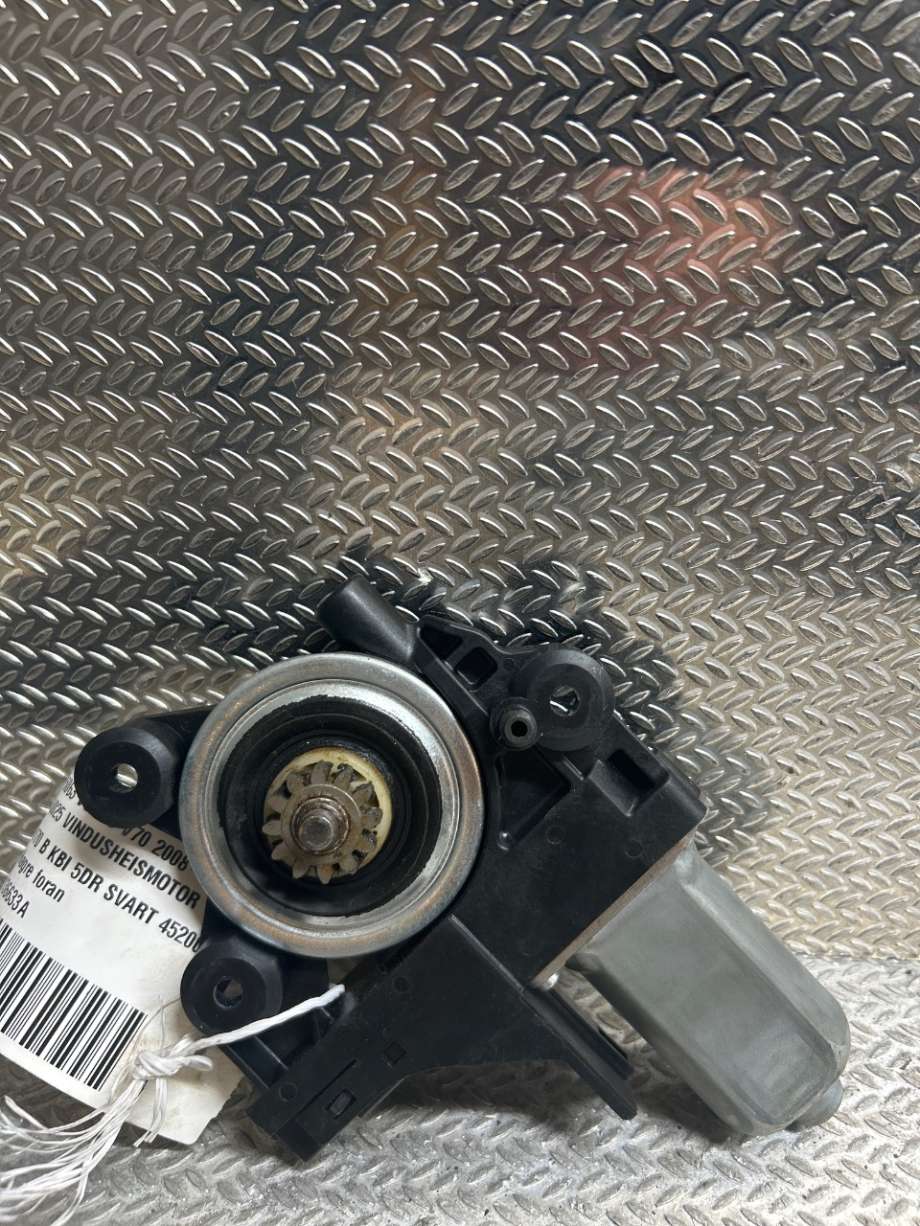 Ruteheis høyre til Volvo V70 2007-2013 (Type III, Fase 1)  (VOLVO|30699646|970714101|)