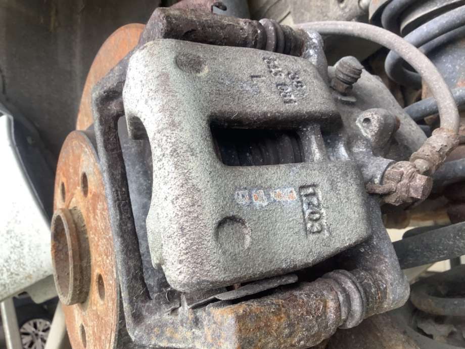 Bremsecaliper venstre bak til Volvo V70, 2007-2013 (Type III, Fase 1)  (VOLVO|)