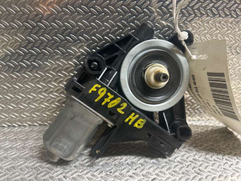 Ruteheis høyre til Volvo V70, 2007-2013 (Type III, Fase 1)  (VOLVO|31253063)