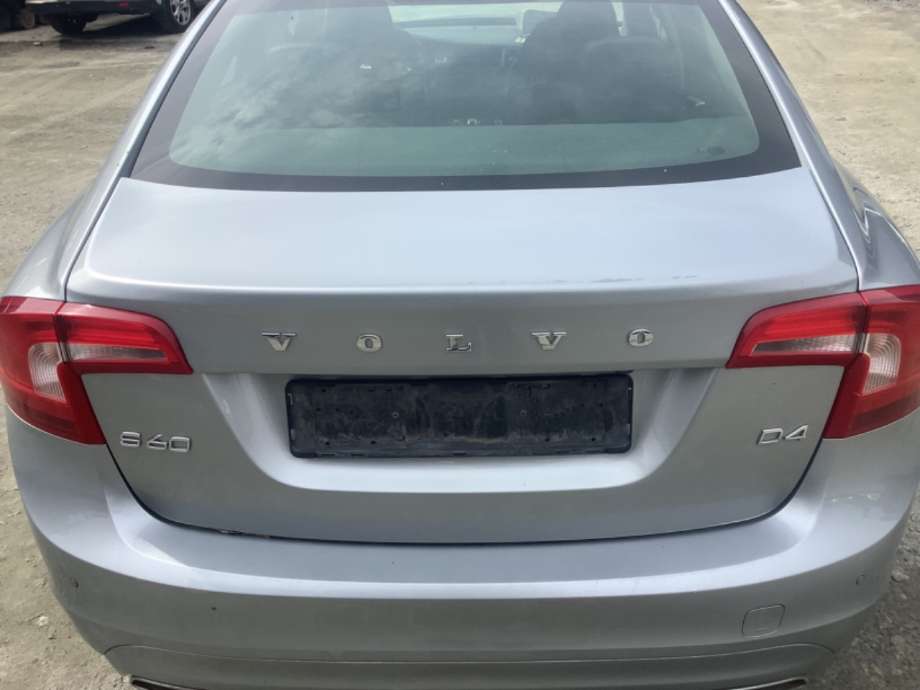 Bakluke sedan til Volvo S60, 2014-2019 (Type II, Fase 2)  (VOLVO|31395582)