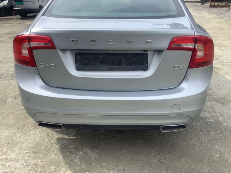 Støtfanger bak til Volvo S60, 2014-2019 (Type II, Fase 2)  (VOLVO|)