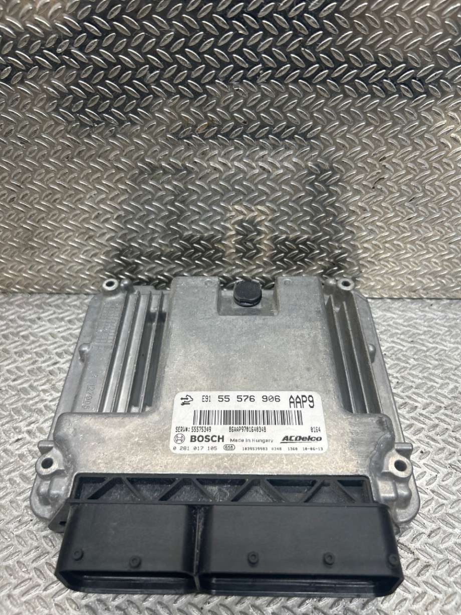 Styreenhet motor til Opel Insignia A, 2009-2014  (OPEL|55575349)