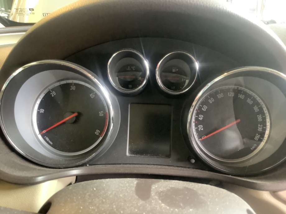 Instrumentpanel til Opel Insignia A, 2009-2014  (OPEL|)