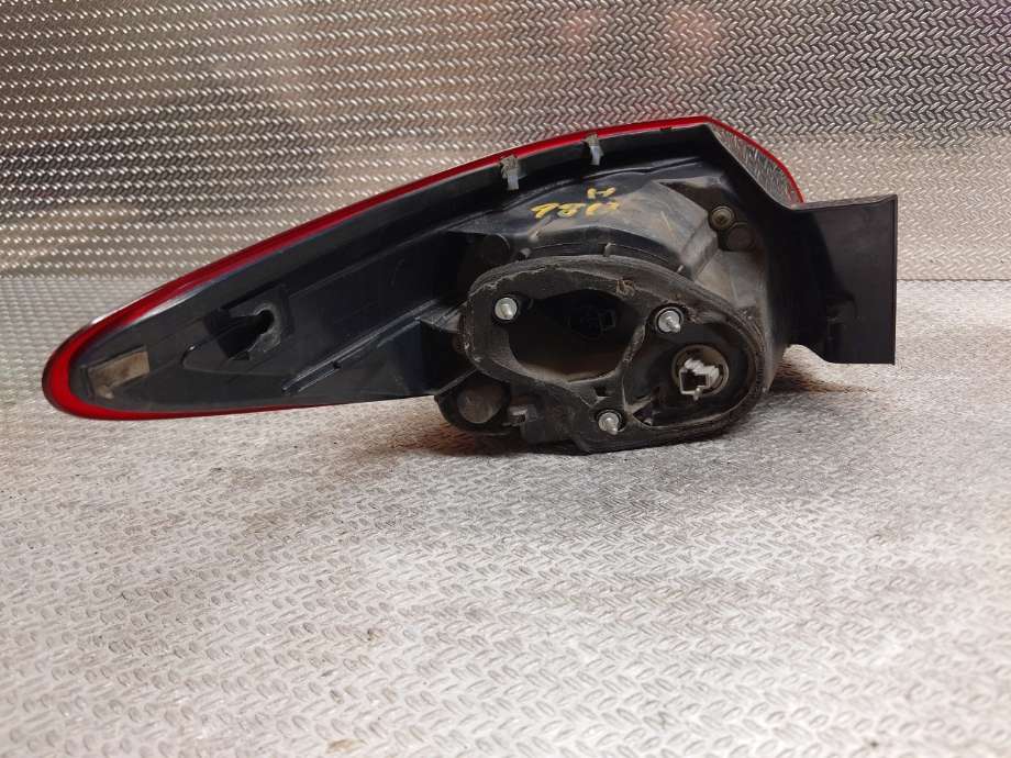 Baklykt høyre til Mazda 6 2013-2015 (Type III, Fase 1)  (MAZDA|GHP951150A|GHP9-51-150A|)