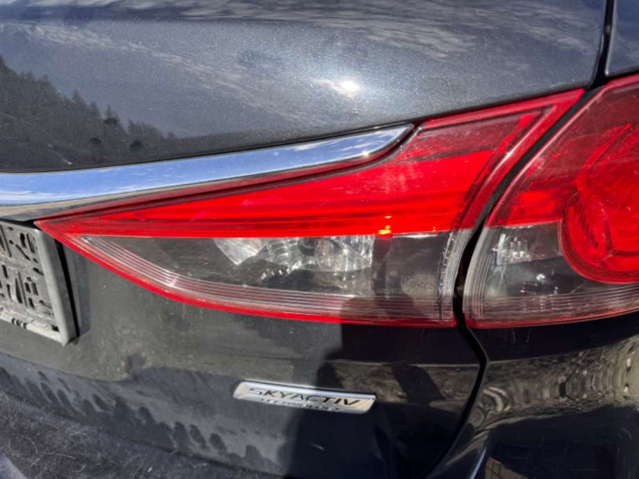 Baklykt høyre indre til Mazda 6, 2013-2015 (Type III, Fase 1)  (MAZDA|)