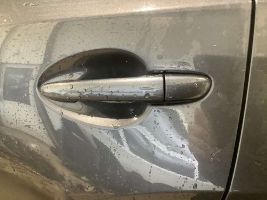 Dørhåndtak utv venstre bak til Mazda CX-5, 2012-2017 (Type I)  (MAZDA|)