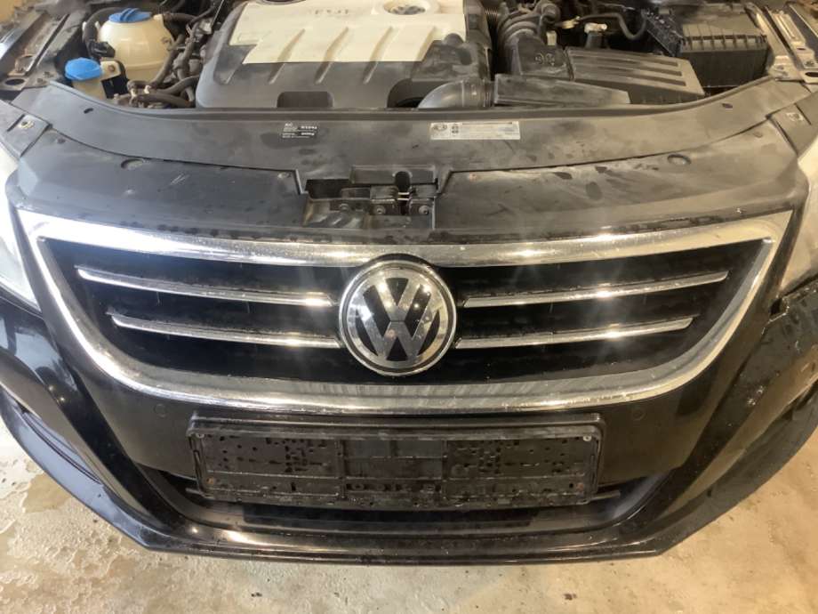 Grill til VW CC, 2008-2012 (PASSAT CC) (PASSAT CC) (VOLKSWAGEN|)